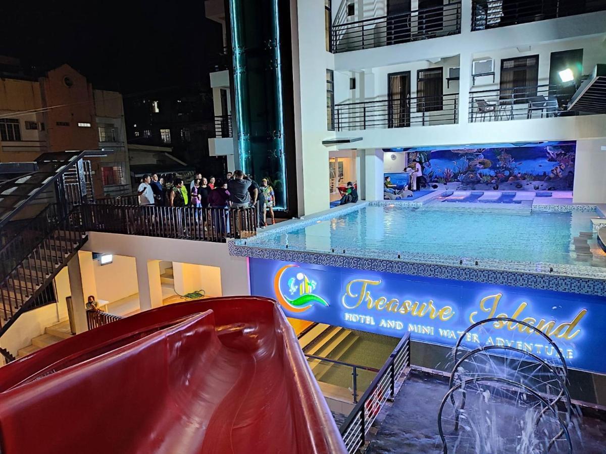 Treasure Island Hotel With Mini Water Adventure Masbate City Eksteriør billede